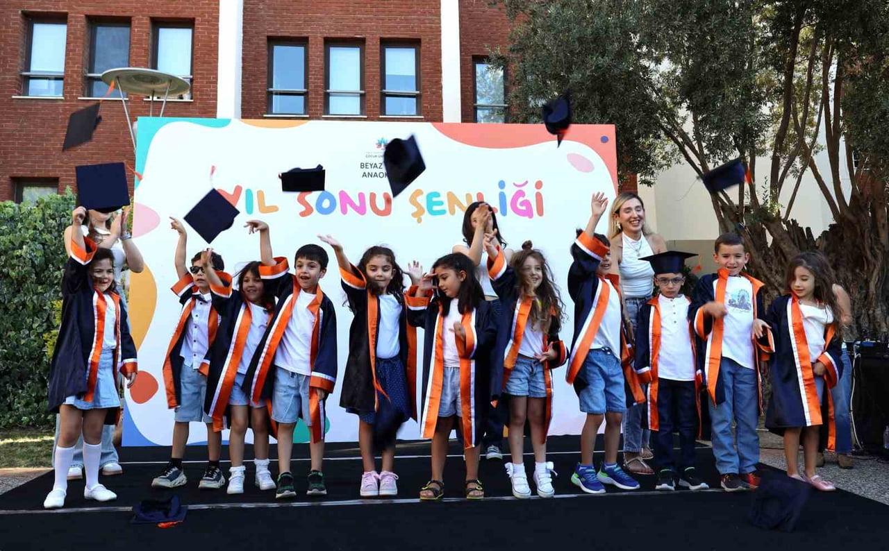 İZMİR EKONOMİ ÜNİVERSİTESİ (İEÜ) BEYAZ KÖŞK ANAOKULU’NDA EĞİTİM GÖREN 5-6 YAŞ GRUBUNDAKİ ÇOCUKLAR...
