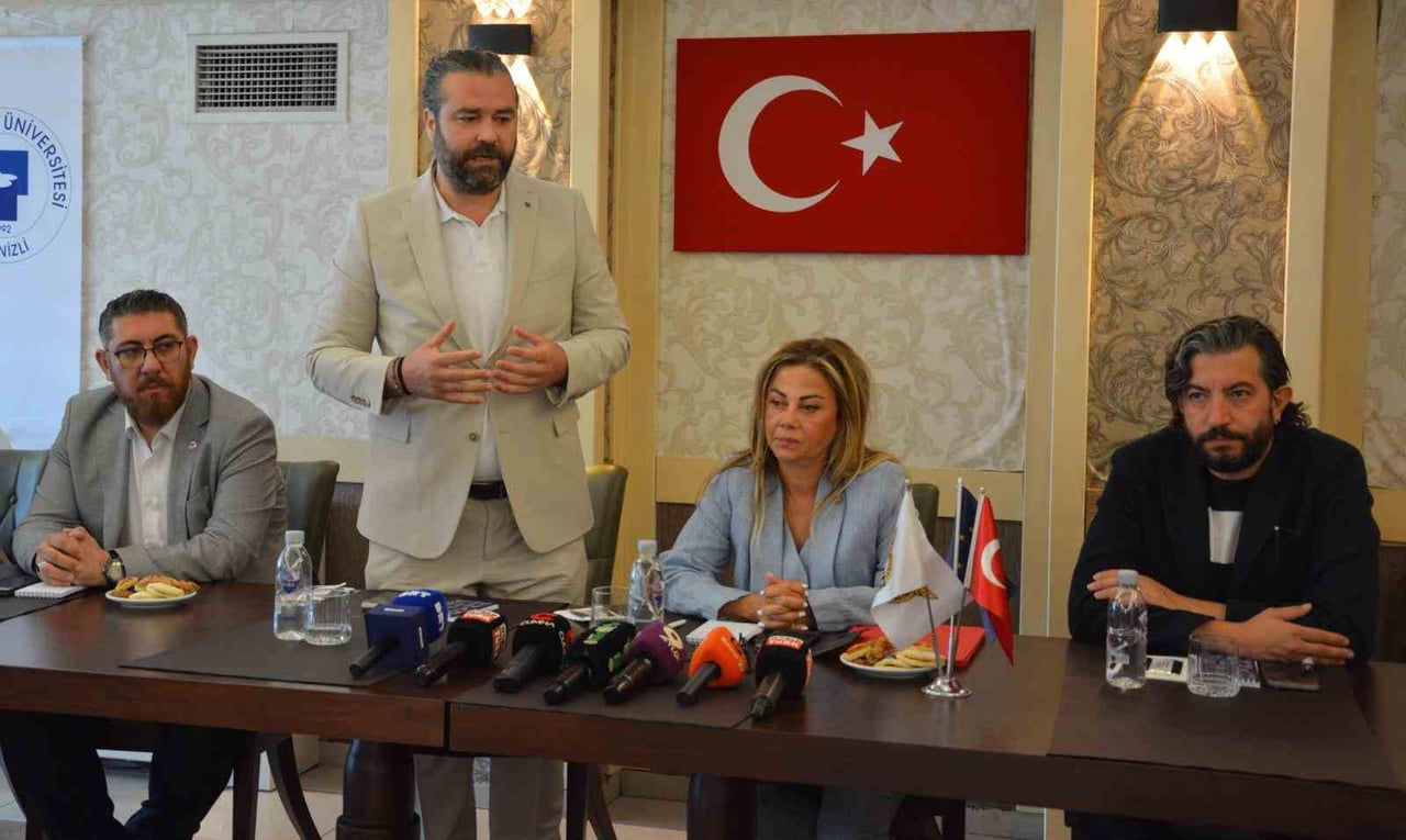 İZMİR GAZETECİLER CEMİYETİ’NİN AVRUPA BİRLİĞİ DESTEKLİ "MEDYA ÖZGÜRLÜĞÜNE DESTEK – GÜÇLÜ...