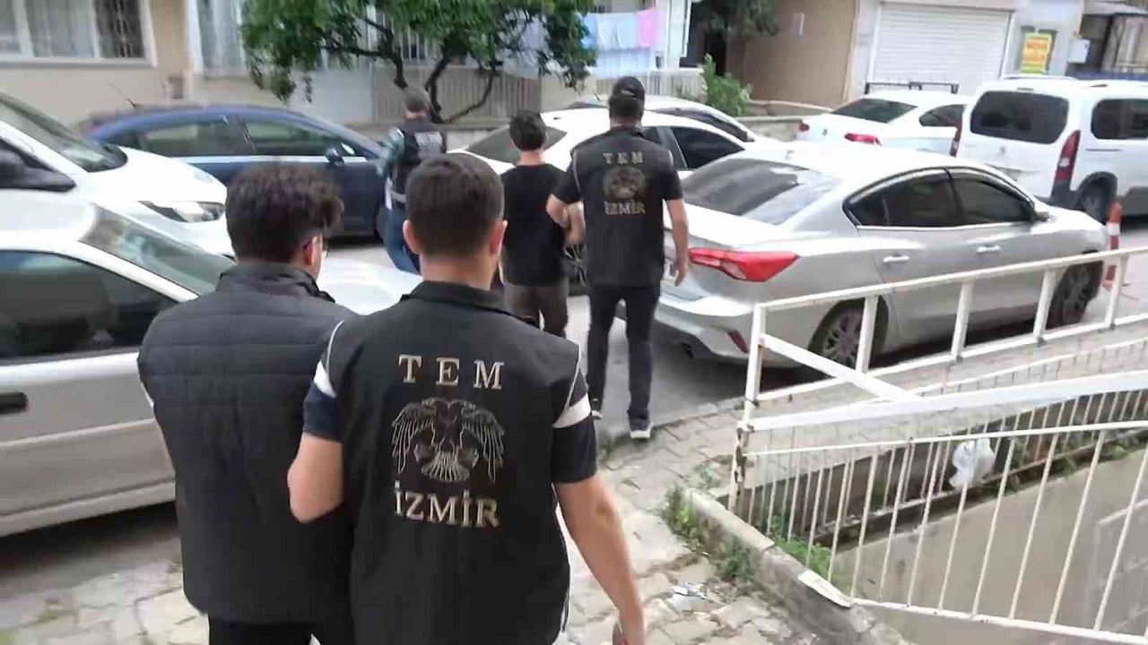 İZMİR MERKEZLİ 12 İLDE, FETULLAHÇI TERÖR ÖRGÜTÜ'NÜN (FETÖ) GÜNCEL EĞİTİM YAPILANMASI VE 'IŞIK...