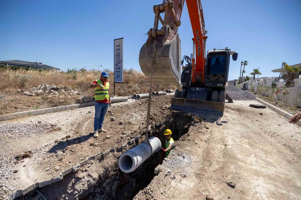 İZSU GENEL MÜDÜRLÜĞÜ, SEFERİHİSAR'IN ALTYAPISINI GÜÇLENDİRECEK 140 MİLYON LİRALIK YATIRIMI HAYATA...