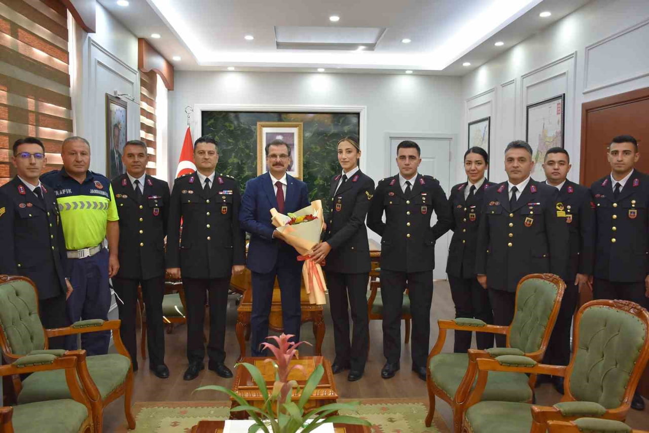 JANDARMA TEŞKİLATI’NIN 187. KURULUŞ YILDÖNÜMÜ DOLAYISIYLA SALİHLİ İLÇE JANDARMA KOMUTANI BİNBAŞI...