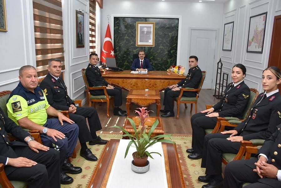 JANDARMA TEŞKİLATI’NIN 187. KURULUŞ YILDÖNÜMÜ DOLAYISIYLA SALİHLİ İLÇE JANDARMA KOMUTANI BİNBAŞI...