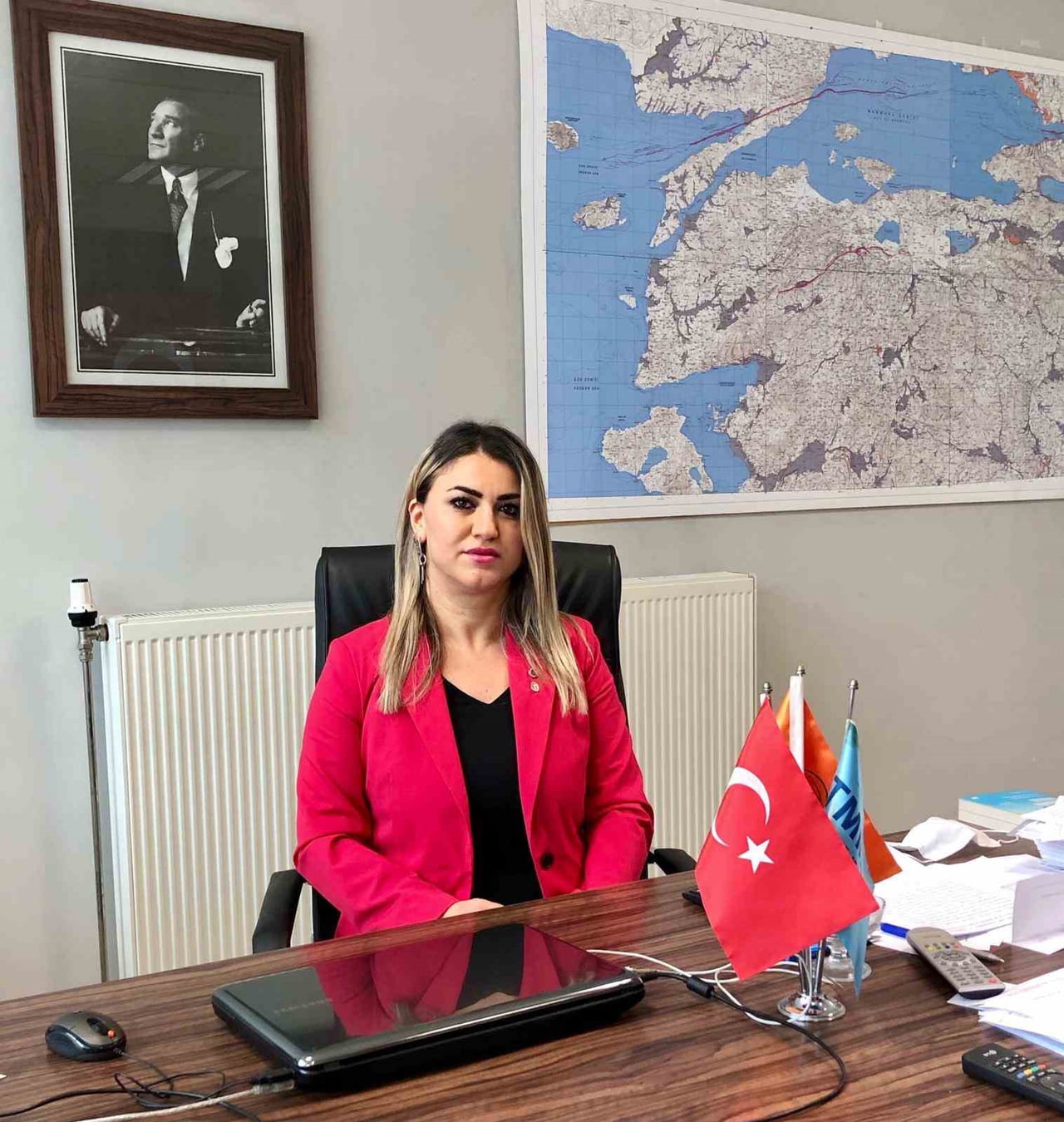 JEOLOJİ MÜHENDİSİ AYSUN AYKAN, MADEN TETKİK VE ARAMA (MTA) GENEL MÜDÜRLÜĞÜ'NÜN YÜRÜTTÜĞÜ...