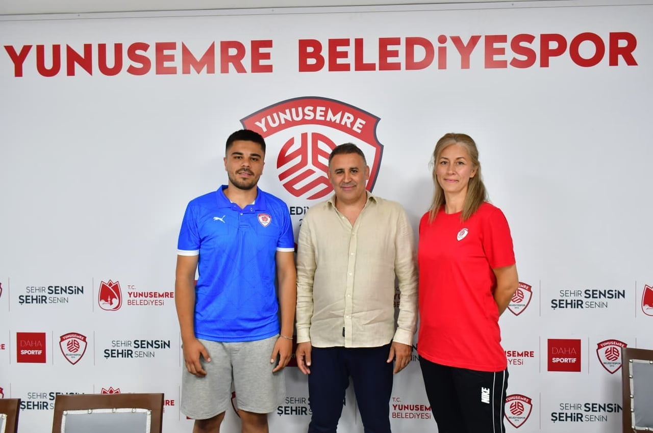 KADINLAR VOLEYBOL 2. LİGİ EKİPLERİNDEN YUNUSEMRE BELEDİYESPOR, GEÇTİĞİMİZ SEZON TAKIMIN BAŞINDA...