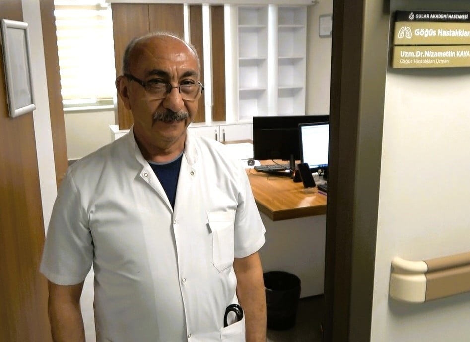 KAHRAMANMARAŞ SULAR AKADEMİ HASTANESİ GÖĞÜS HASTALIKLARI UZMANI DR. NİZAMETTİN KAYA, ÖZELLİKLE...