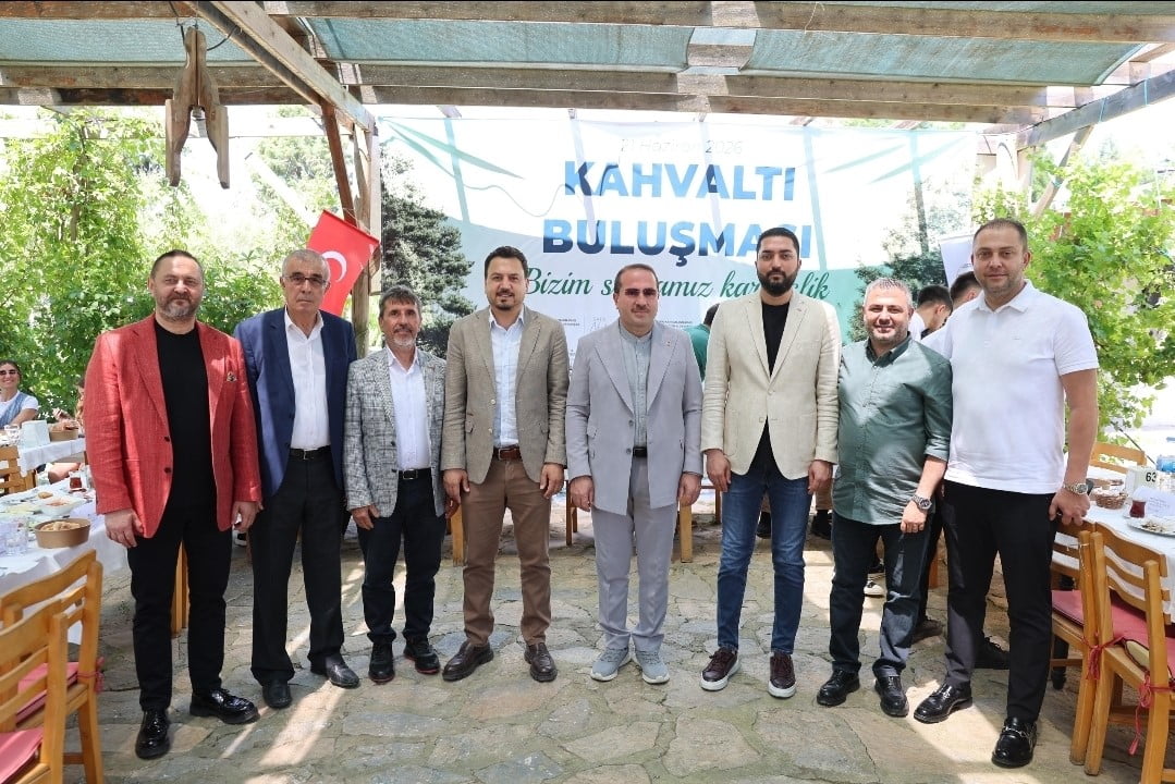 KAHRAMANMARAŞLILAR BORNOVA'DA KAHVALTI PROGRAMINDA BULUŞTU