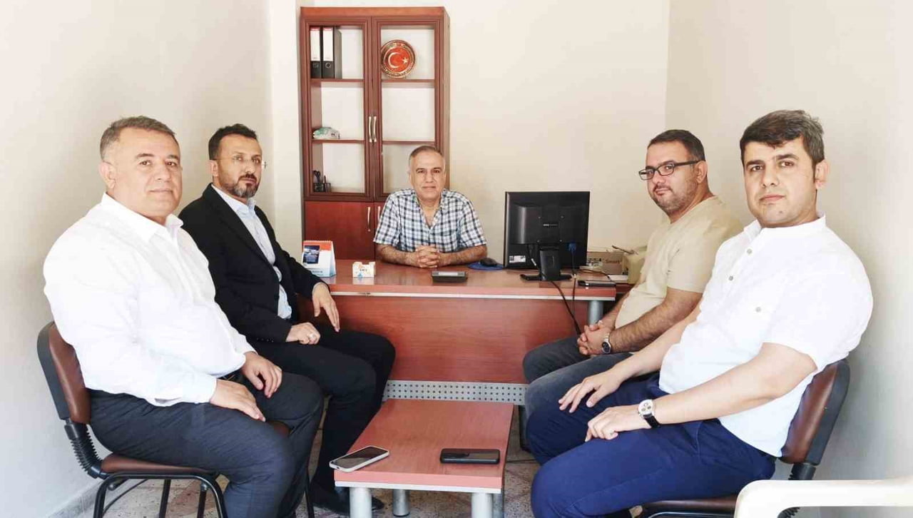 KAHTA DEVLET HASTANESİ YÖNETİMİ BASIN TEMSİLCİLERİYLE BULUŞTU