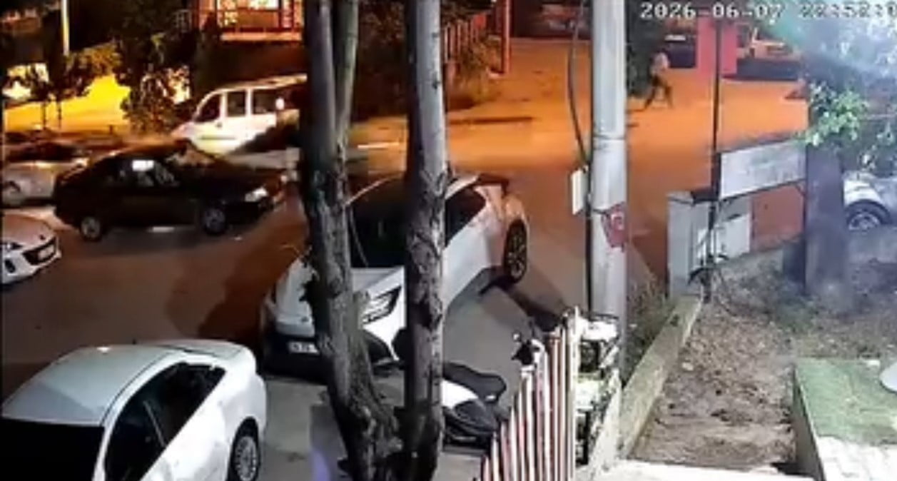 KARABÜK'TE 5 ARACIN KARIŞTIĞI VE 2 KİŞİNİN YARALANDIĞI ZİNCİRLEME TRAFİK KAZASININ GÜVENLİK...
