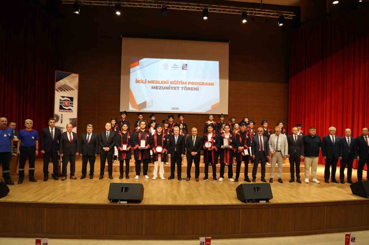 KARABÜK'TE KARABÜK DEMİR-ÇELİK FABRİKALARI (KARDEMİR) A.Ş. İLE İL MİLLÎ EĞİTİM MÜDÜRLÜĞÜ İŞ...