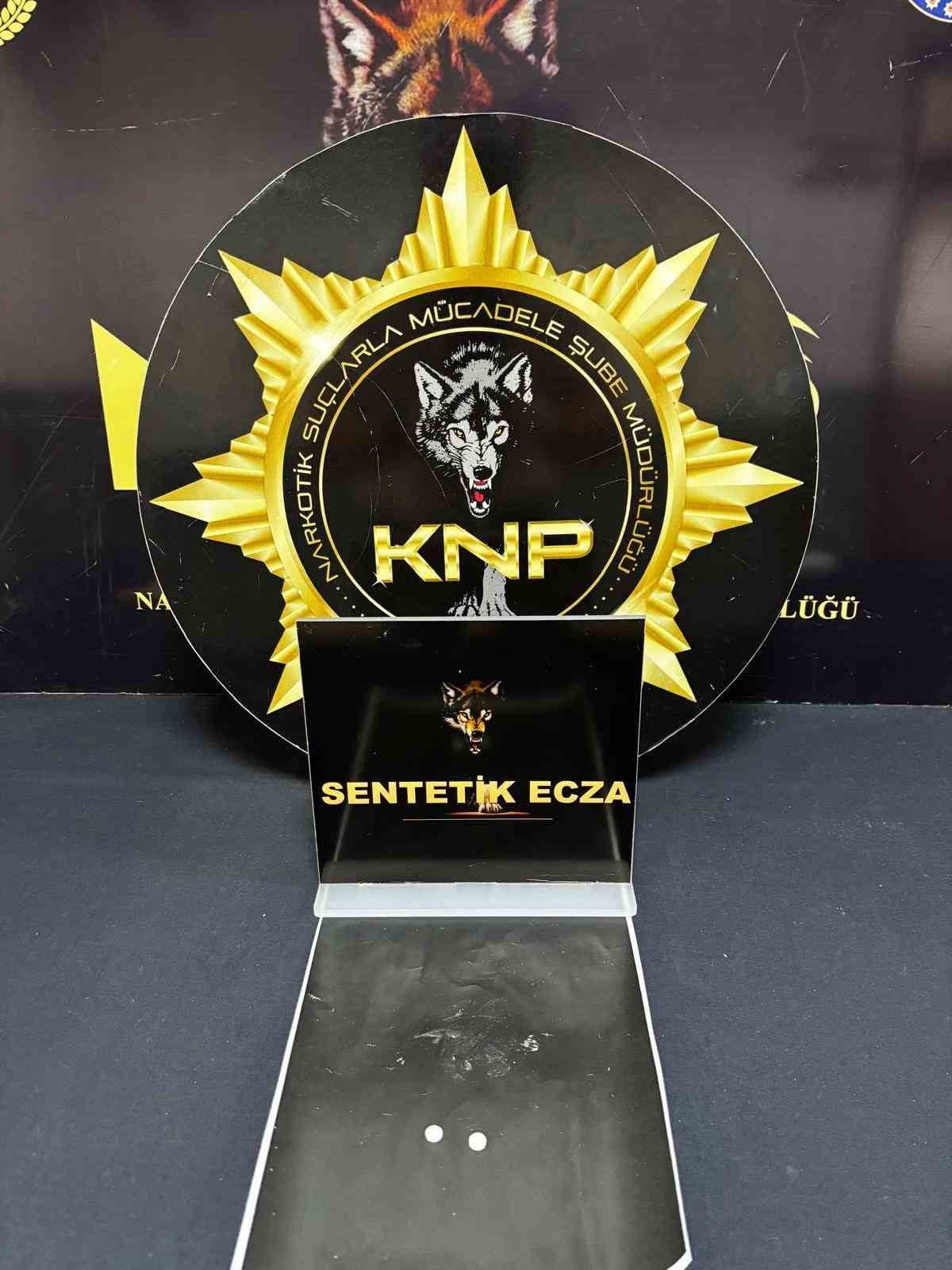 KARABÜK’TE POLİS EKİPLERİNCE SON 20 GÜNDE DÜZENLENEN 7 AYRI UYUŞTURUCU OPERASYONUNDA 1 ŞÜPHELİ...