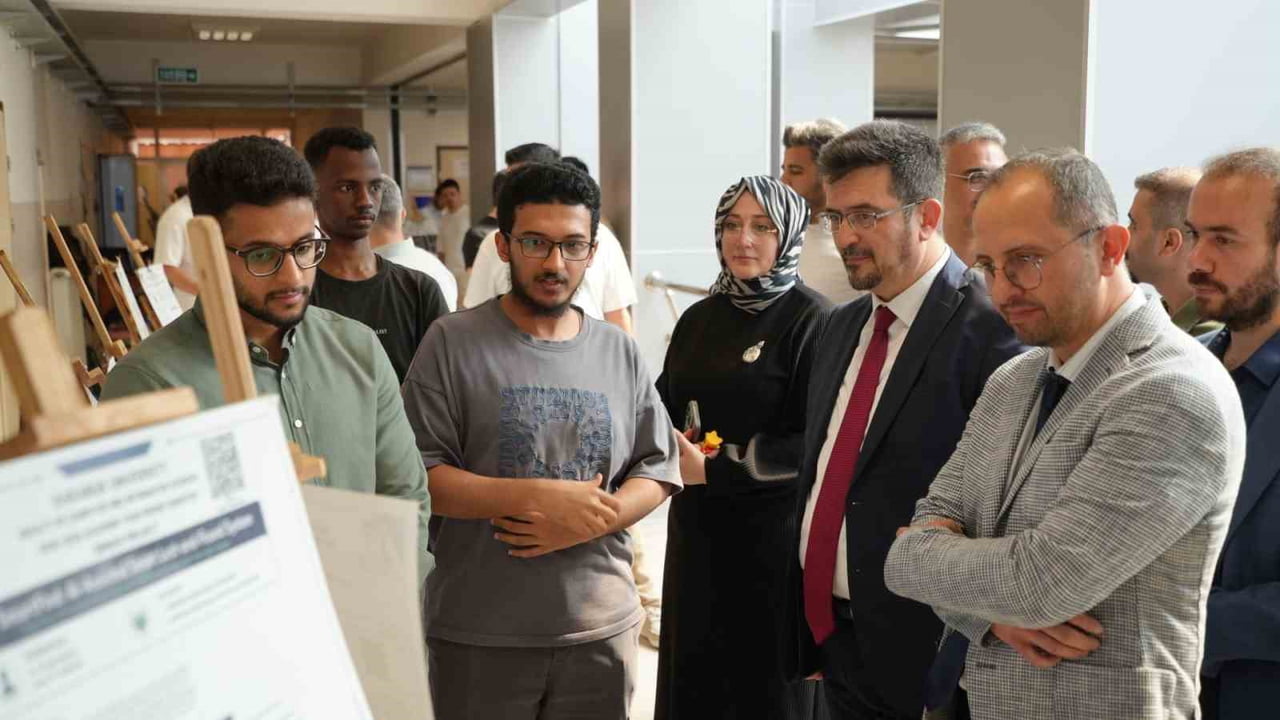 KARABÜK ÜNİVERSİTESİ (KBÜ) BİLGİSAYAR VE BİLİŞİM BİLİMLERİ FAKÜLTESİ TARAFINDAN DÜZENLENEN BİTİRME...