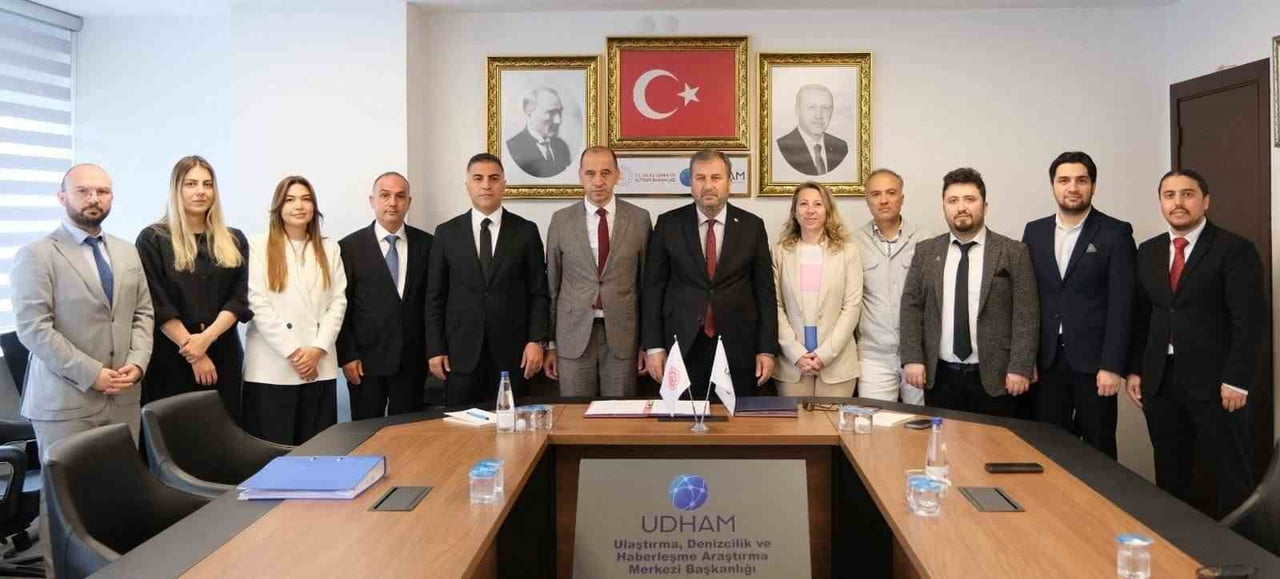 KARABÜK ÜNİVERSİTESİ TARAFINDAN GELİŞTİRİLECEK "TREN MAKİNİSTİ EĞİTİMLERİNDE KULLANILMAK ÜZERE...