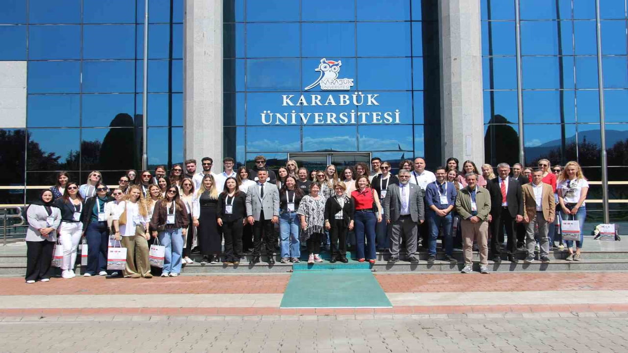 KARABÜK ÜNİVERSİTESİNDE (KBÜ), ERASMUS+ BLENDED INTENSİVE PROGRAMME (BIP) KAPSAMINDA 7 ÜLKEDEN...