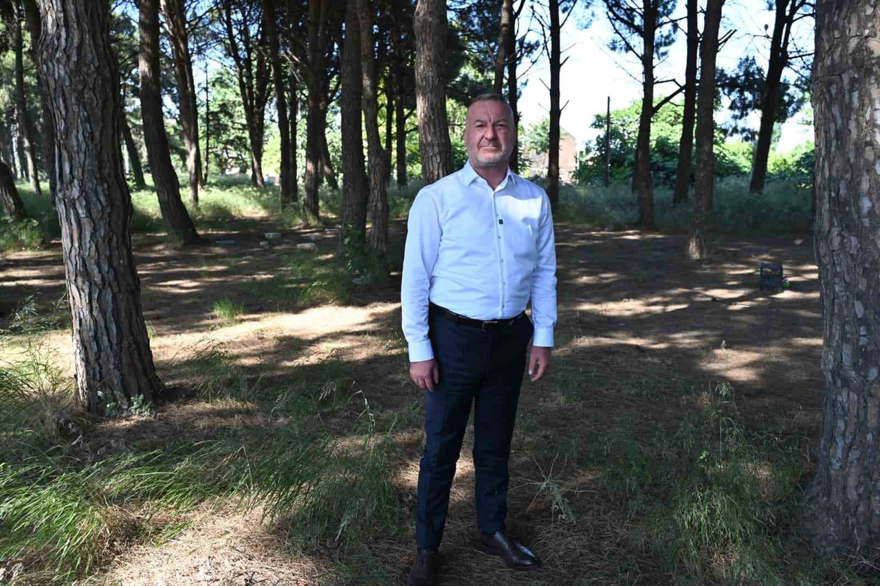 KARACABEY BELEDİYE BAŞKANI FATİH KARABATI, YAZ AYLARINDA ARTAN SICAKLIKLAR VE KUVVETLİ RÜZGÂRIN...