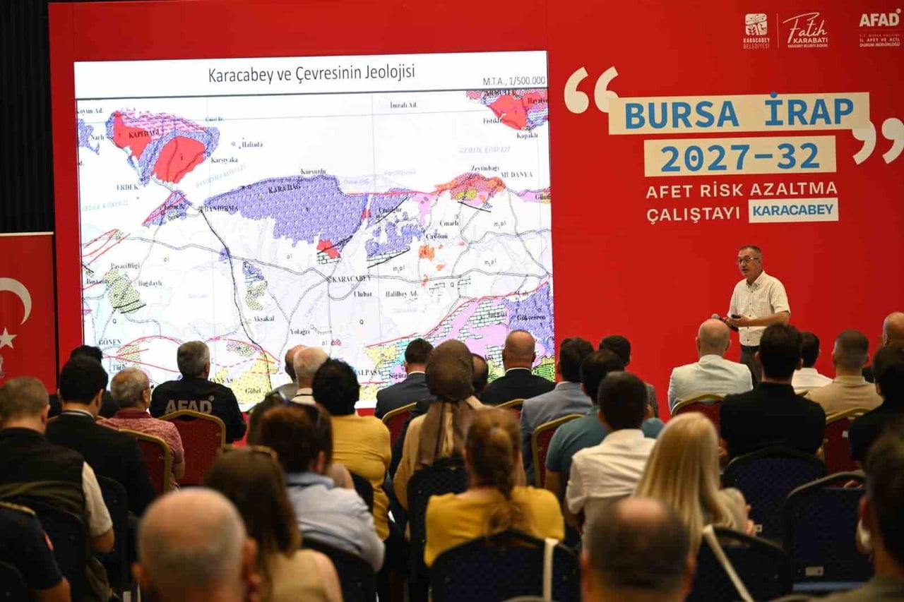 KARACABEY BELEDİYESİ İLE BURSA İL AFET VE ACİL DURUM MÜDÜRLÜĞÜ (AFAD) İŞ BİRLİĞİNDE DÜZENLENEN...