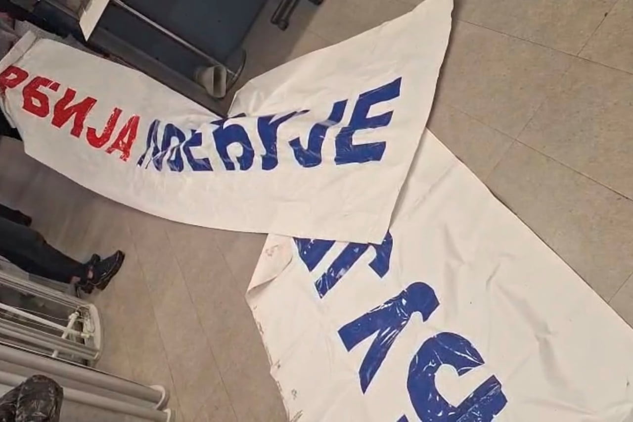 KARADAĞ POLİSİ, 5 HAZİRAN’DA YAPILACAK KRİTİK AVRUPA BİRLİĞİ (AB)-BATI BALKANLAR ZİRVESİ ÖNCESİNDE...