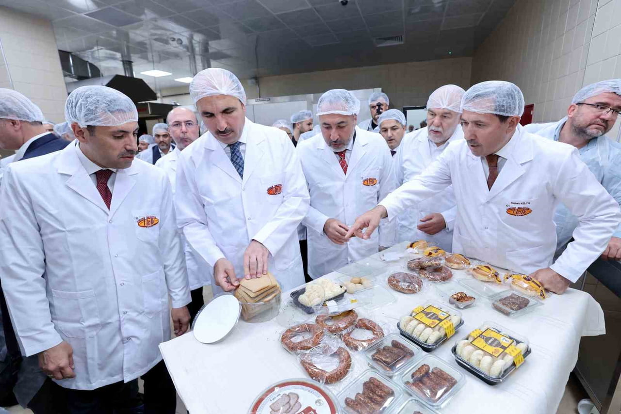 KARATAY BELEDİYESİ TARAFINDAN 231 MİLYON LİRALIK GÜNCEL YATIRIM DEĞERİYLE HAYATA GEÇİRİLEN KARATAY...