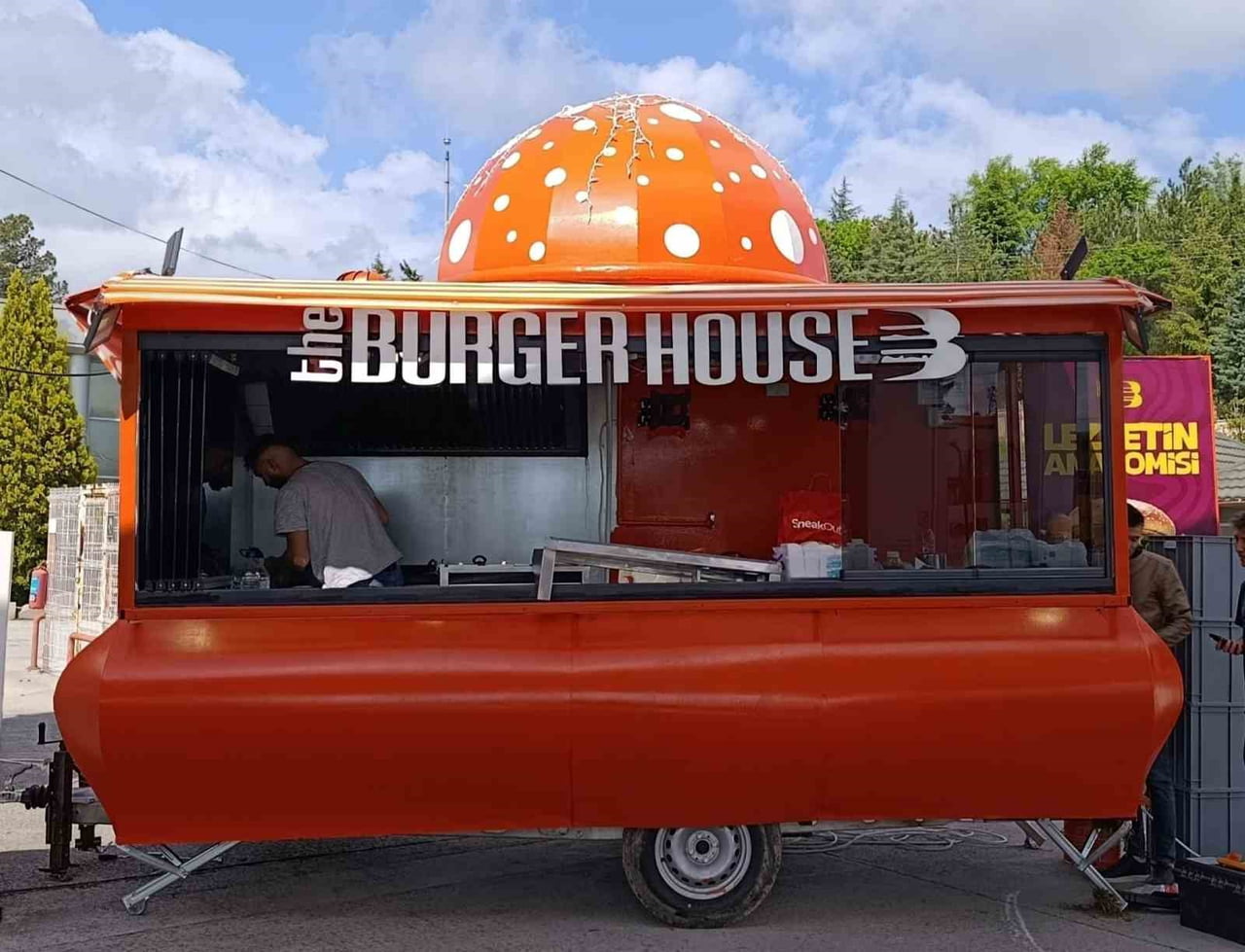 KARAVAN