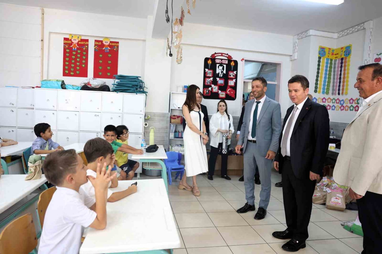 KARNE HEYECANI YAŞAYAN ÖĞRENCİLERLE BİR ARAYA GELEN OSMANGAZİ BELEDİYE BAŞKANI ERKAN AYDIN...