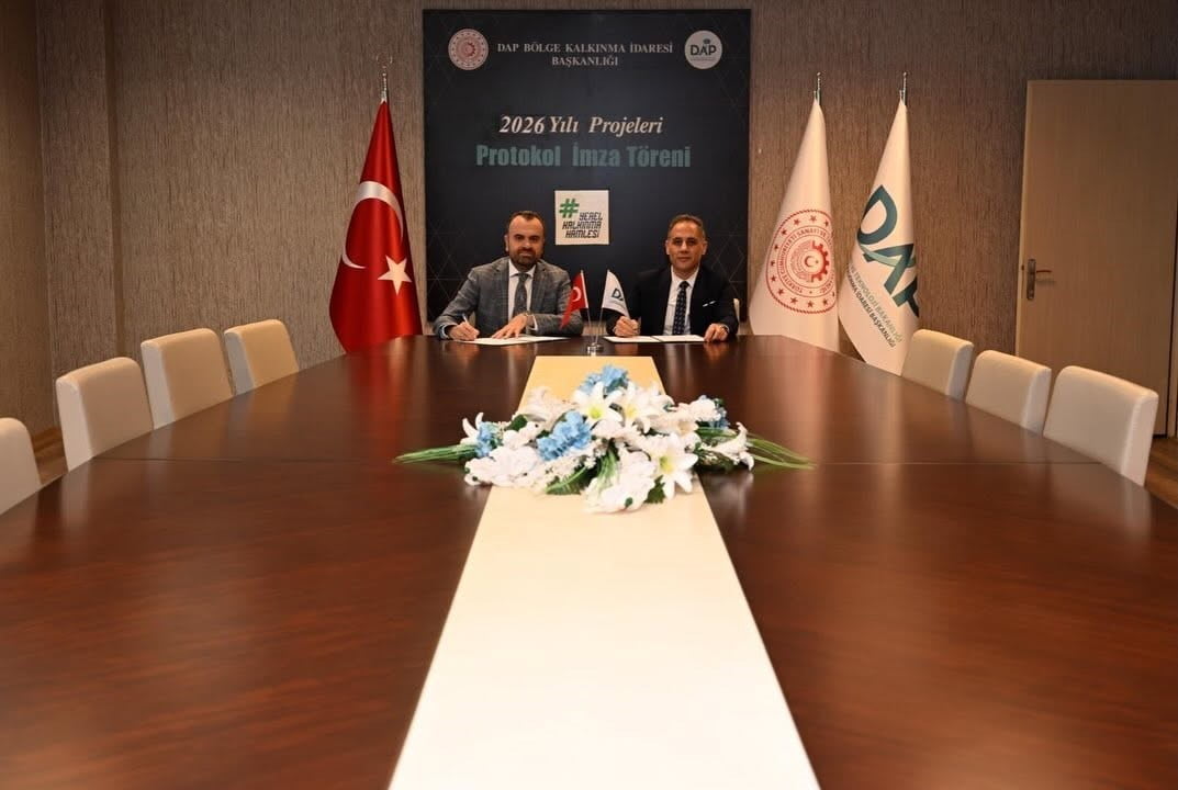 KARS'TA BUZAĞI KAYIPLARINI AZALTACAK 15 MİLYON TL'LİK PROJE HAYATA GEÇİYOR(KARS-İHA)