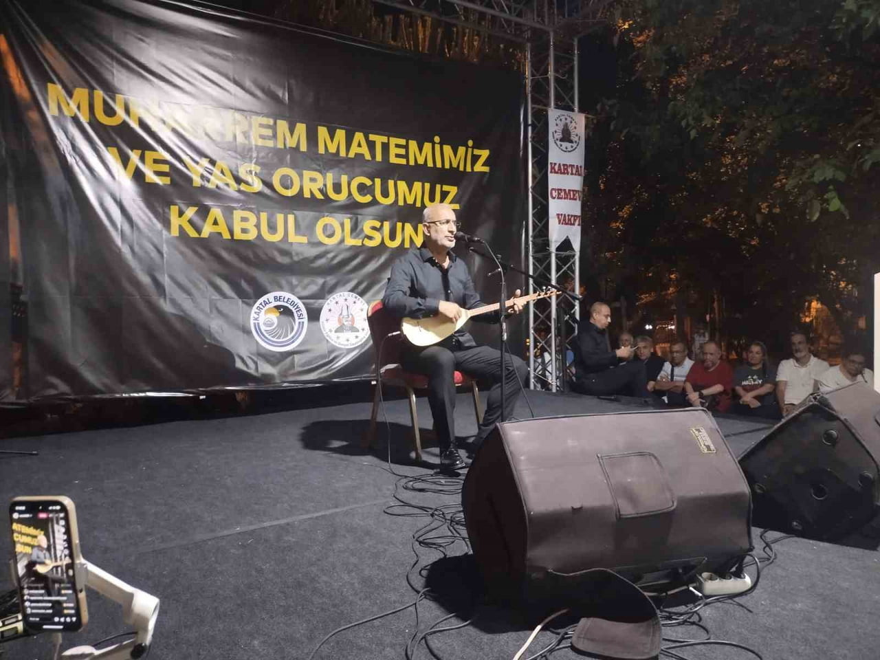 KARTAL’DA YAS-I MUHARREM ANMA PROGRAMI SANATÇI MUHARREM TEMİZ'İN KATILIMIYLA GERÇEKLEŞTİ