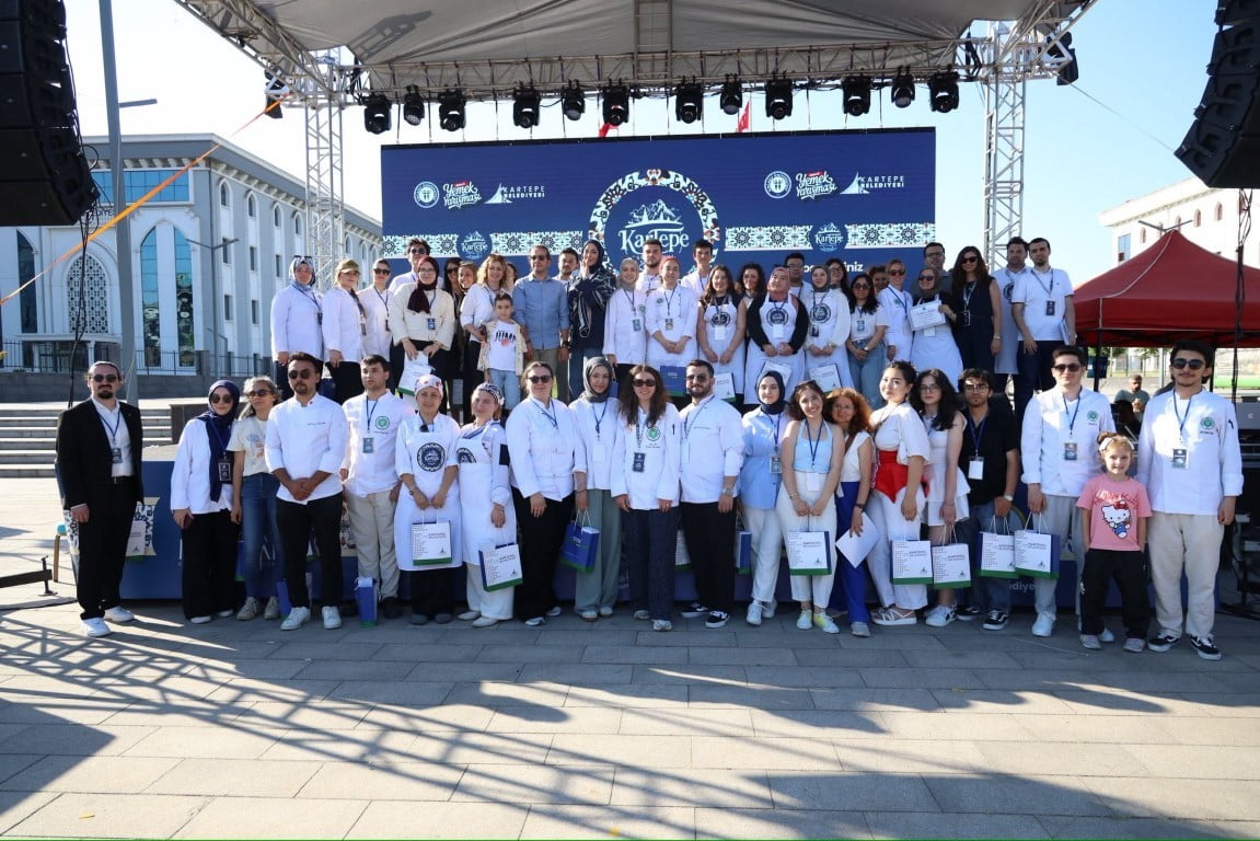 KARTEPE GASTRONOMİ FESTİVALİ KAPSAMINDA DÜZENLENEN YEMEK YARIŞMALARI; ÇORBA, ANA YEMEK VE TATLI...