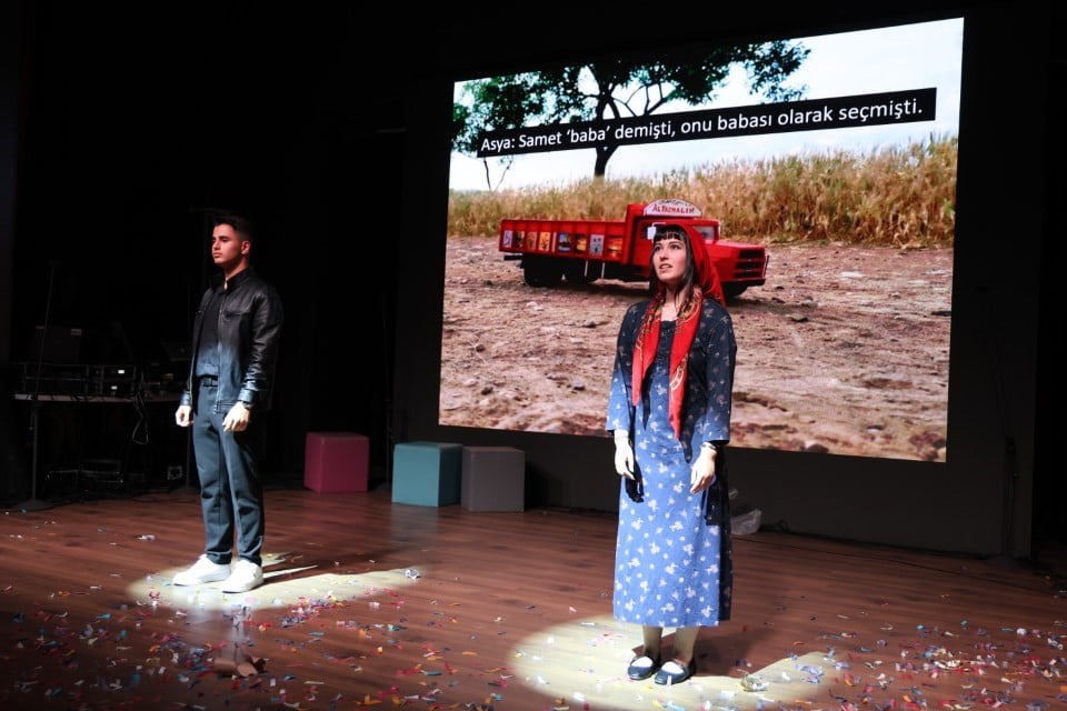 KARTEPE GENÇ AKADEMİ ÖĞRENCİLERİ, YIL BOYUNCA HAZIRLADIKLARI TİYATRODAN MÜZİĞE, DANSTAN İŞARET...
