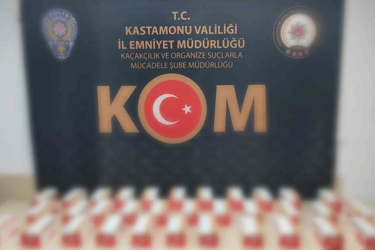 KASTAMONU'DA POLİS EKİPLERİ TARAFINDAN GERÇEKLEŞTİRİLEN KAÇAKÇILIK OPERASYONLARINDA 2 KİŞİ...