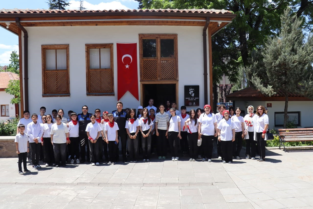 KASTAMONU İL EMNİYET MÜDÜRLÜĞÜ TOPLUM DESTEKLİ POLİSLİK ŞUBE MÜDÜRLÜĞÜ TARAFINDAN HAZIRLANAN VE...