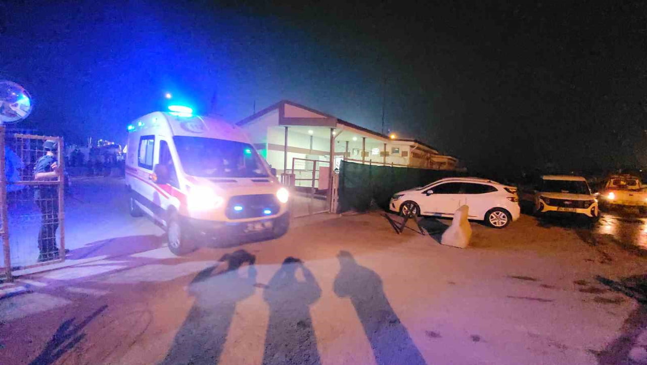 KASTAMONU İL SAĞLIK MÜDÜRÜ DR. FEVZİ YAVUZYILMAZ, KARADENİZ’DE SALDIRIYA UĞRAYAN TÜRK BAYRAKLI...