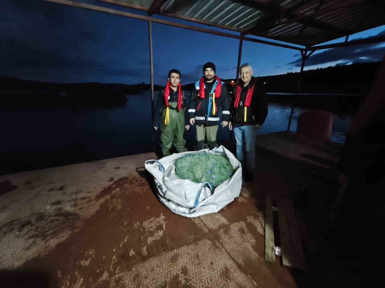 KASTAMONU’NUN DEVREKANİ İLÇESİNDE BULUNAN BEYLER BARAJINDA SUYA SERİLİ VAZİYETTE BULUNAN 3 ADET...