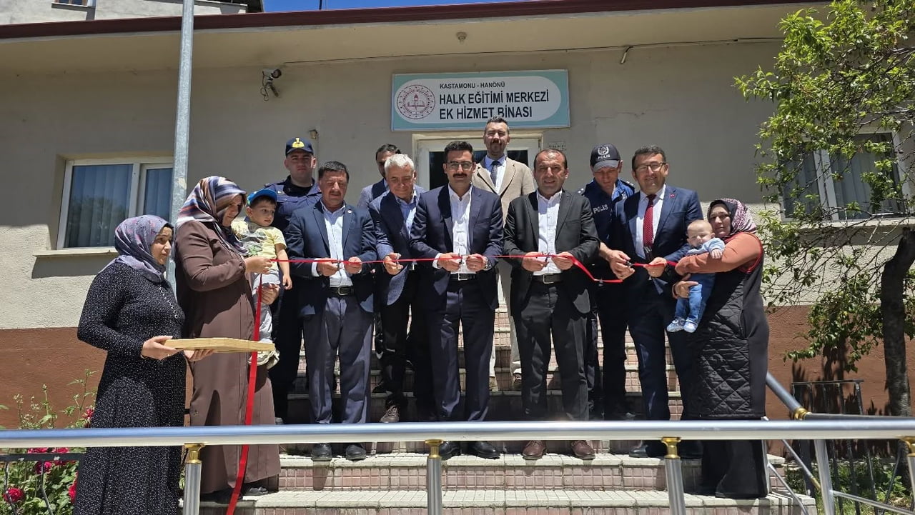 KASTAMONU’NUN HANÖNÜ İLÇESİNDE HAYAT BOYU ÖĞRENME HAFTASI ETKİNLİKLERİ ÇERÇEVESİNDE KURSİYERLERİN...