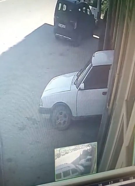 KASTAMONU’NUN İNEBOLU İLÇESİNDE KRİKOYLA KALDIRDIĞI OTOMOBİLİN ALTINA GİREN KAPORTA USTASI...