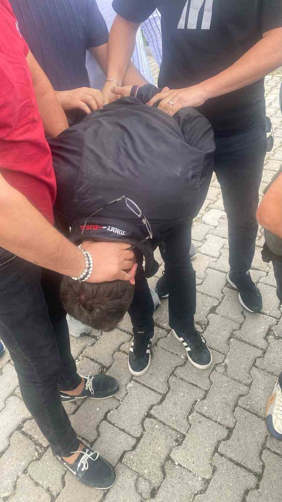 KASTAMONU’NUN TAŞKÖPRÜ İLÇESİNDE TARTIŞTIĞI ŞAHSI ÇALIŞTIĞI İŞ YERİNDE SİLAHLA VURARAK ÖLDÜREN...