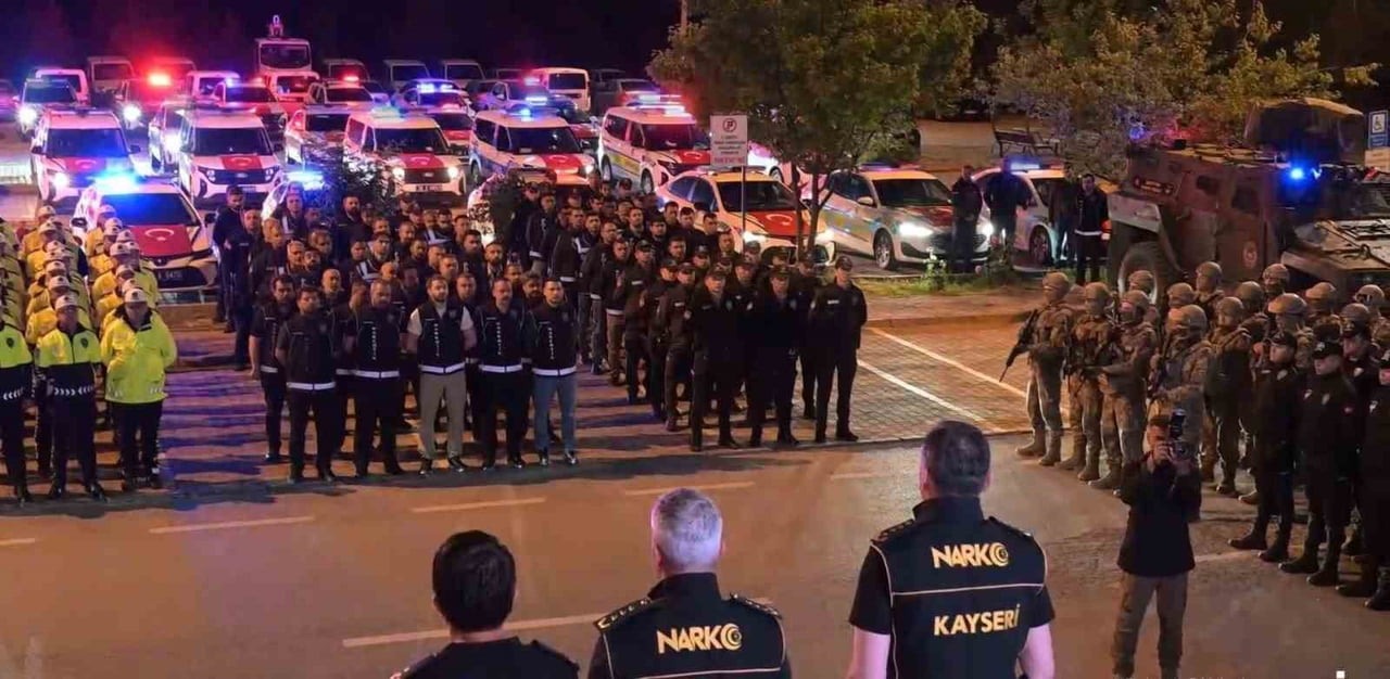KAYSERİ'DE GEÇTİĞİMİZ GÜN DÜZENLENEN VE CUMHURİYET TARİHİNİN EN BÜYÜK UYUŞTURUCU OPERASYONUNDA...