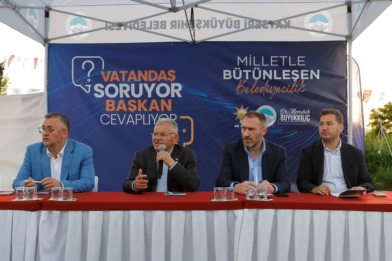KAYSERİ BÜYÜKŞEHİR BELEDİYE BAŞKANI DR. MEMDUH BÜYÜKKILIÇ; VATANDAŞLARLA DOĞRUDAN İLETİŞİMİ ESAS...