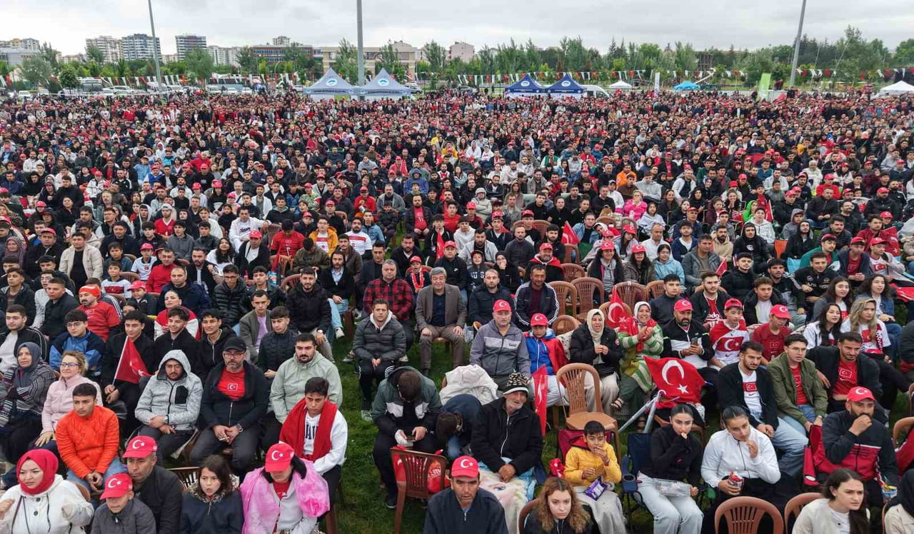 KAYSERİ BÜYÜKŞEHİR BELEDİYESİ; A MİLLİ FUTBOL TAKIMI’NIN 2026 DÜNYA KUPASI SERÜVENİNDEKİ İLK MAÇ...