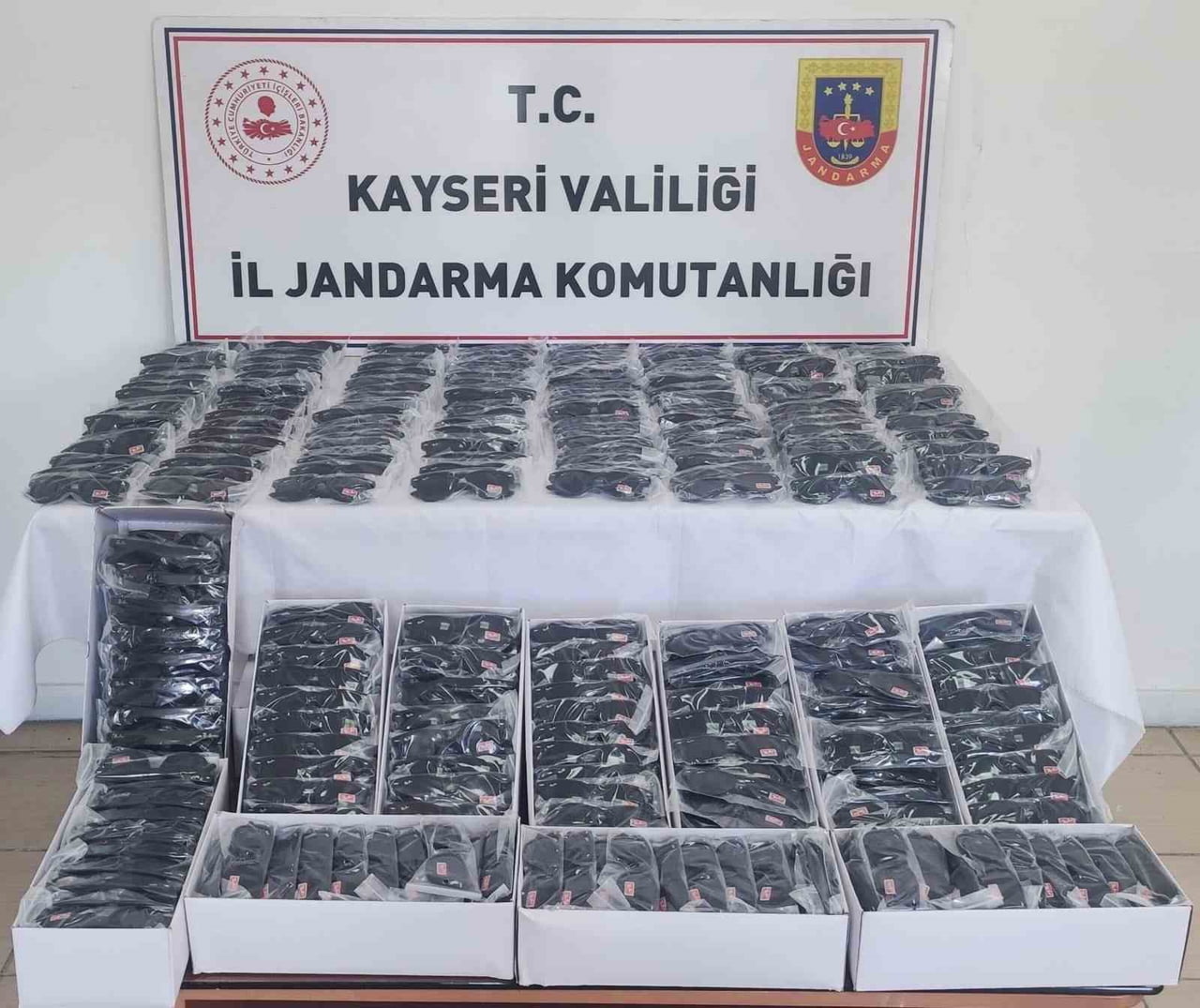 KAYSERİ’DE JANDARMA EKİPLERİ TARAFINDAN YAPILAN ÇALIŞMALARDA, PİYASA DEĞERİ 3 MİLYON TL OLAN...