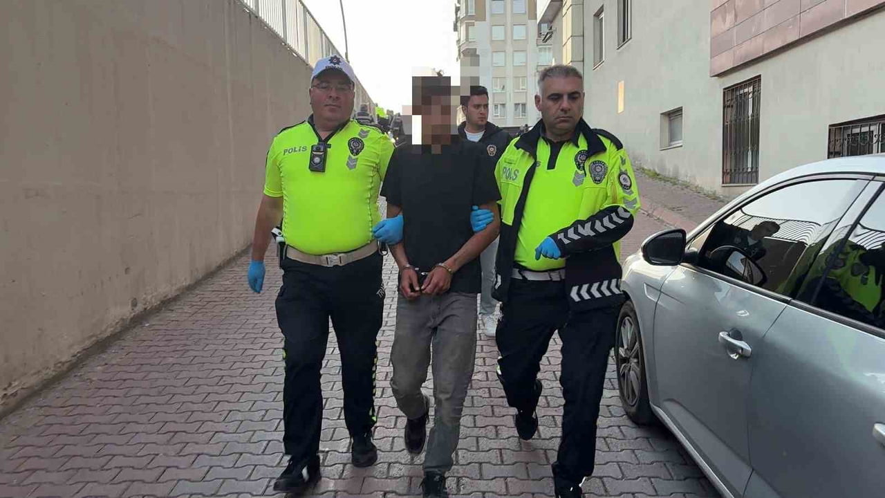 KAYSERİ İL EMNİYET MÜDÜRLÜĞÜ EKİPLERİNCE UYUŞTURUCU SATICILARINA OPERASYON DÜZENLENDİ. HELİKOPTER...