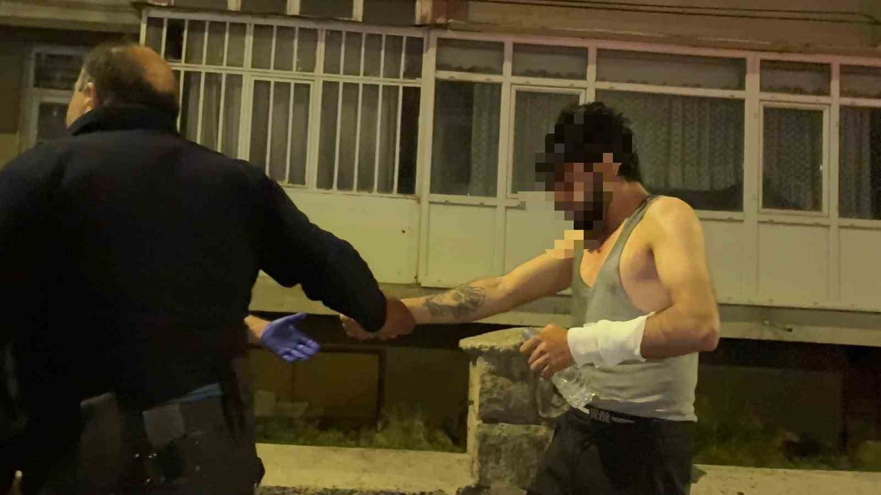 KAYSERİ’NİN KOCASİNAN İLÇESİNDE İDDİAYA GÖRE EŞİNDEN AYRILDIĞI İÇİN BUNALIMDA OLAN ŞAHIS...