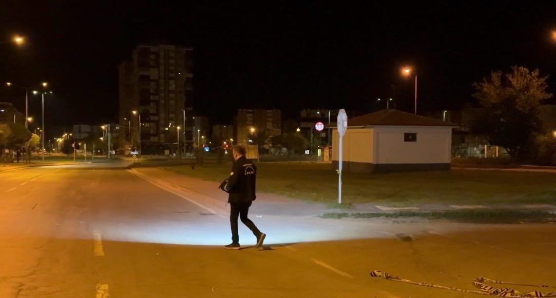 KAYSERİ’NİN MELİKGAZİ İLÇESİNDE BİR ŞAHIS OTOMOBİLİYLE YAYAYA ÇARPIP KAÇARKEN, KAZADA YAYA AĞIR...
