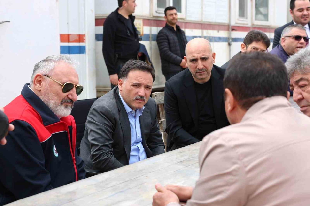 KAYSERİ TİCARET BORSASI (KTB) ÖNCÜLÜĞÜNDE HAYATA GEÇİRİLEN KOCASİNAN JEOTERMAL KAYNAKLI SERA...
