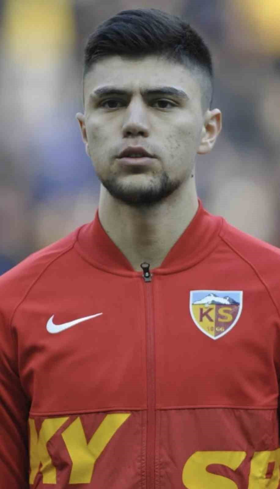 KAYSERİSPORLU ARİF KOCAMAN ALACAKLARININ ÖDENMEMESİ NEDENİYLE SÖZLEŞMESİNİ TEK TARAFLI FESİH...