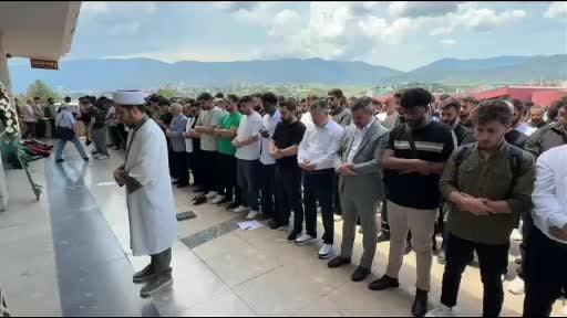 KBÜ’de hayatını kaybeden öğrenciler için gıyabi cenaze namazı kılındı