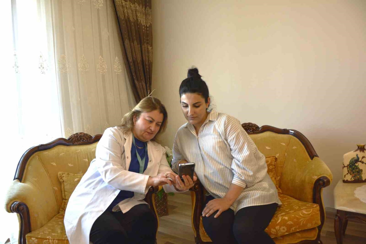 KENT GENELİNDE  BİN 320 GEBEYE ULAŞILIRKEN, İLK GEBELİĞİNİ YAŞAYAN 205 ANNE ADAYINA DA EV ZİYARETİ...