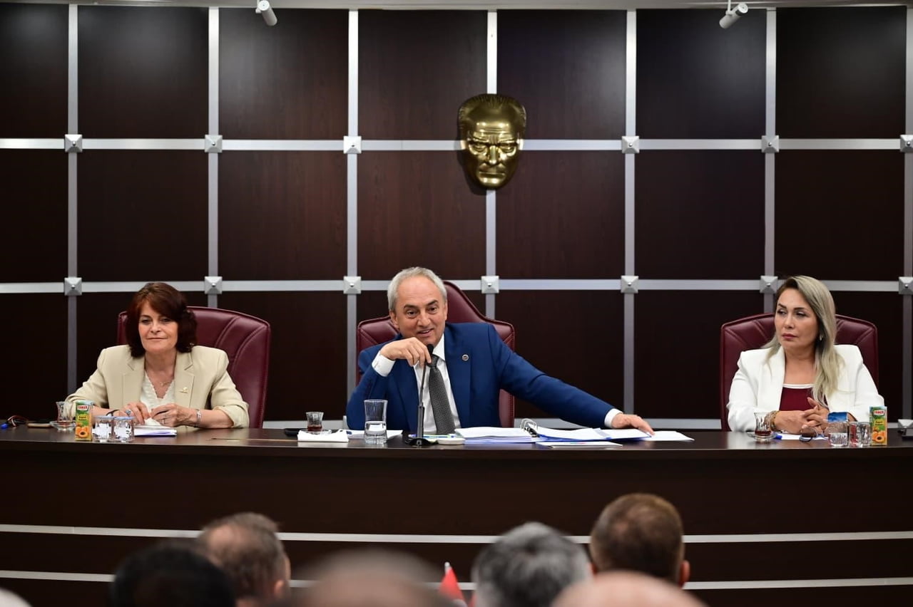 KEPEZ BELEDİYE MECLİSİ'NİN HAZİRAN AYI TOPLANTISINDA KONUŞAN KEPEZ BELEDİYE BAŞKANI MESUT KOCAGÖZ...