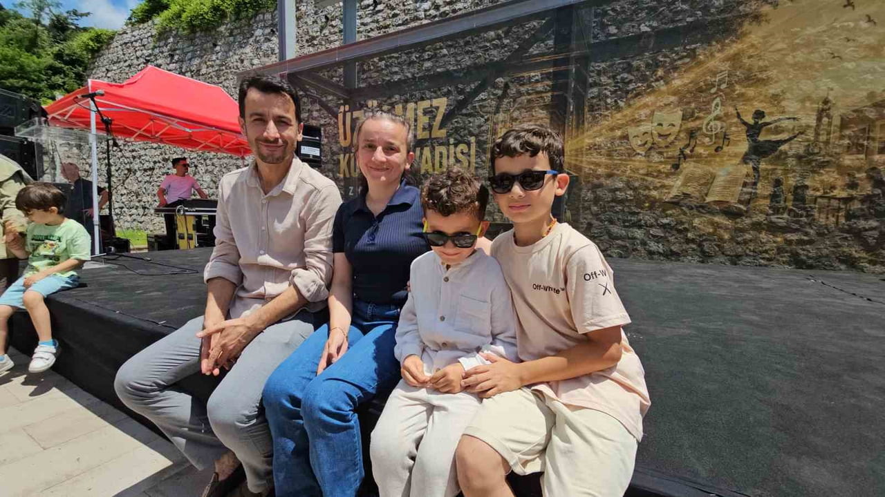 KİLCİOĞLU AİLESİ, BALON UÇURMA ETKİNLİĞİNDE EDİZ'E DESTEK OLAN HERKESE TEŞEKKÜR ETTİ