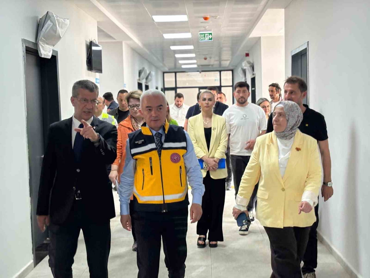 KIRKLARELİ VALİSİ UĞUR TURAN, BABAESKİ İLÇESİNDE YAPIMI DEVAM EDEN SAĞLIK YATIRIMLARINI YERİNDE...