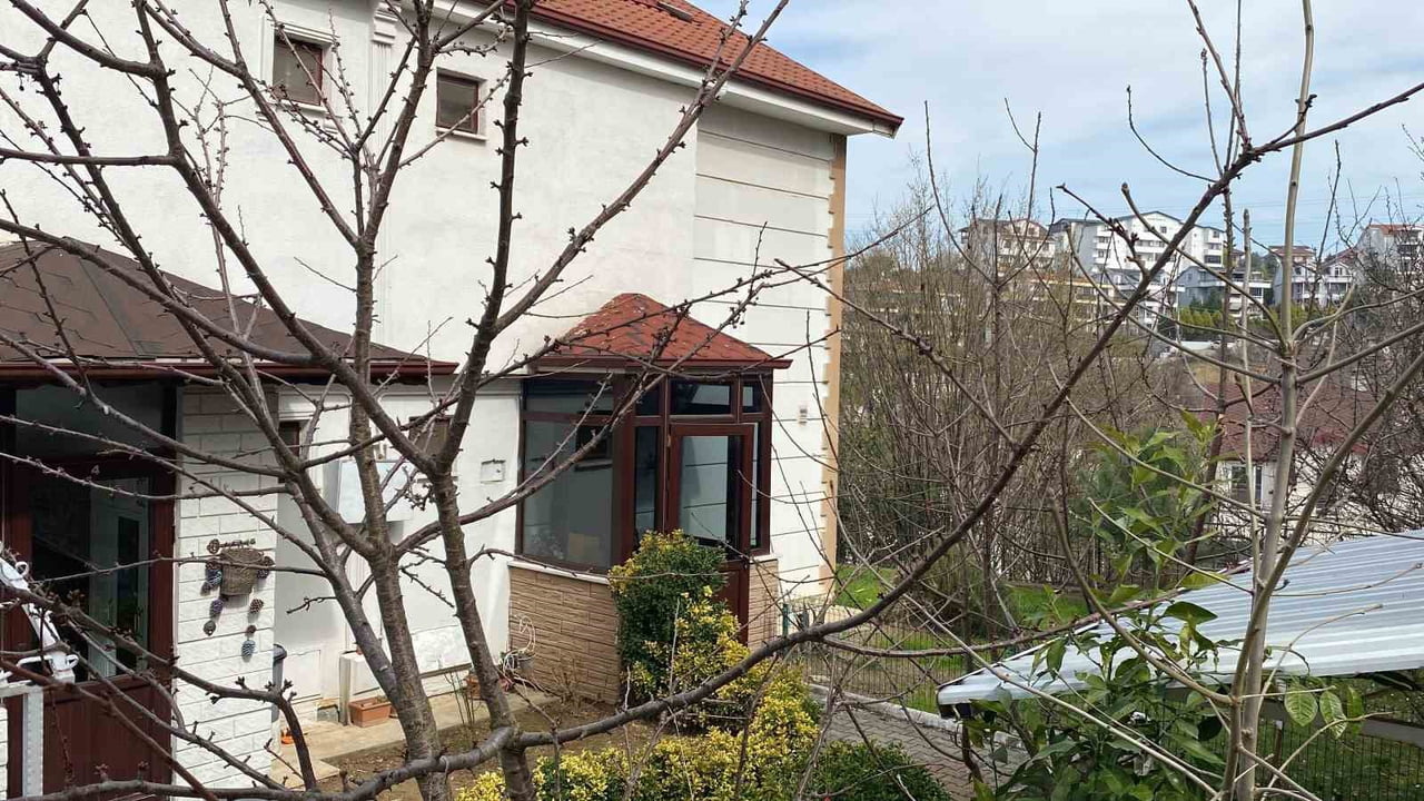 KOCAELİ'DE "HACI BABA" ADINI VERDİKLERİ SÖZDE MANEVİ VARLIK ARACILIĞIYLA VATANDAŞLARI 2 MİLYON...