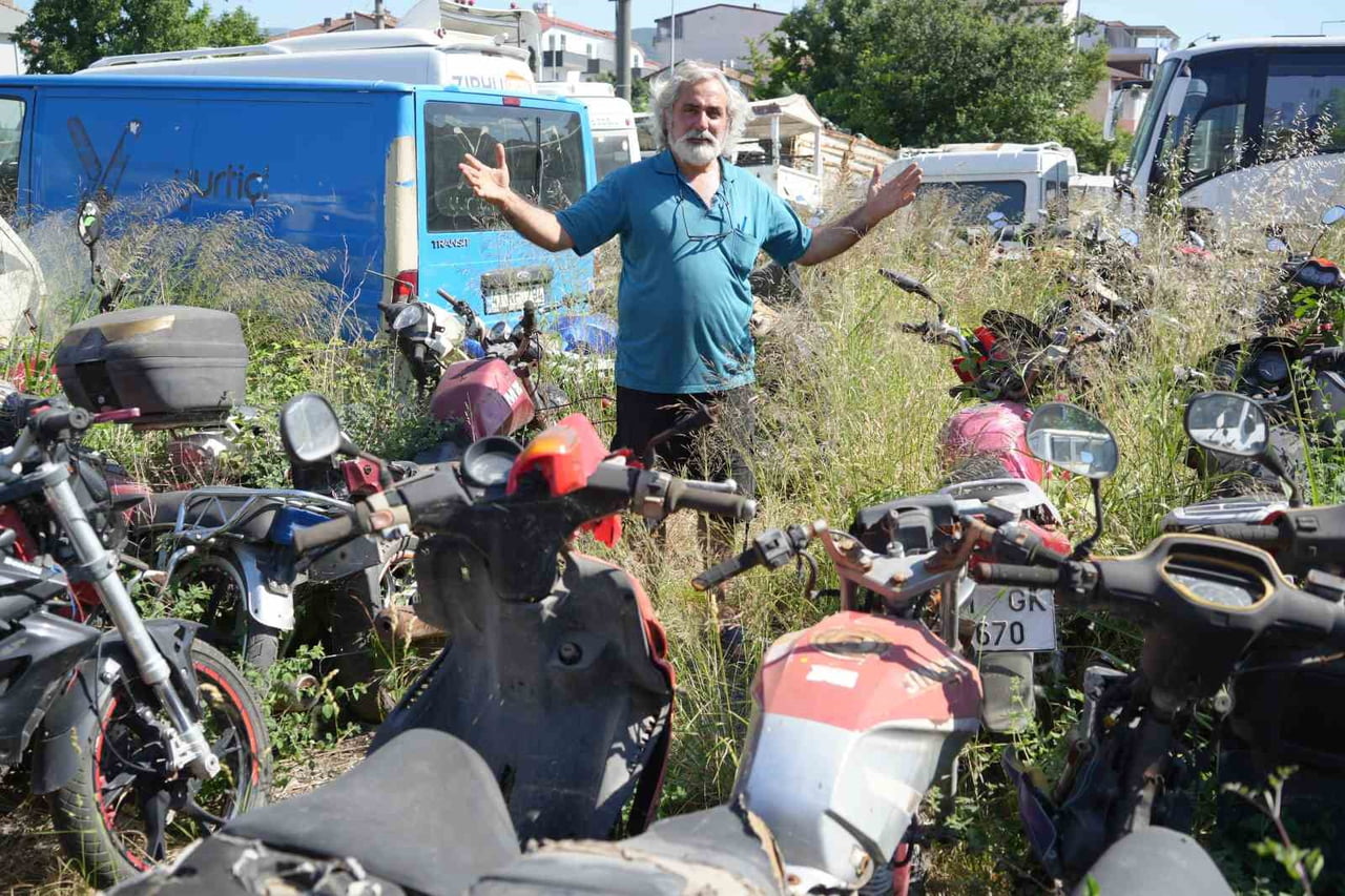 KOCAELİ'DE TRAFİKTEN MEN EDİLEN VEYA HACİZ KARARI BULUNAN YÜZLERCE ARAÇ, SAHİPLERİ TARAFINDAN...